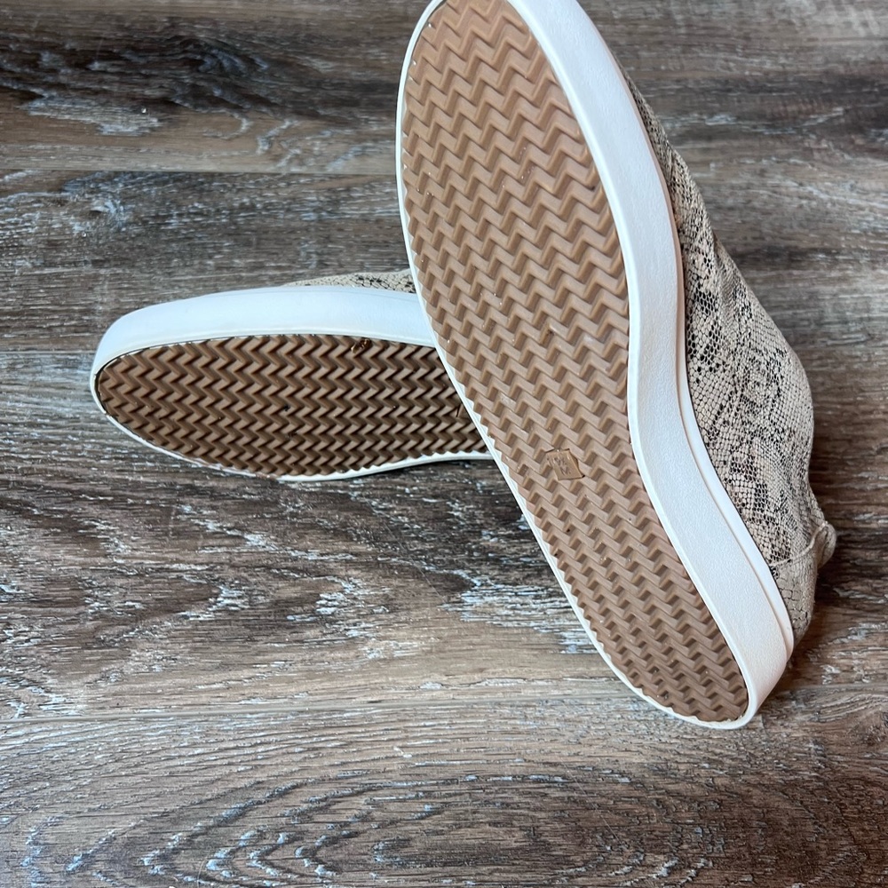 Vaneli Sport Snake Print Zip Sneakers - Picture 3 of 4